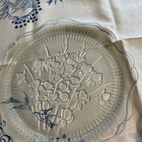 Depression Glass Vase and Plate - Picture 2 of 10